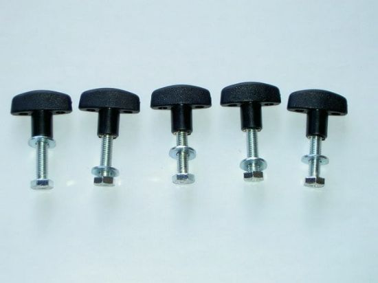 R156,45AV